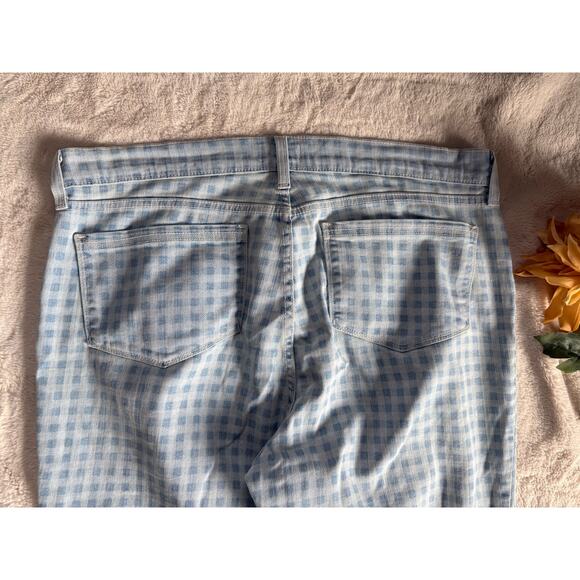 NYDJ Ariel Crop Gingham Jean Capri Size 12 - Picture 7 of 7